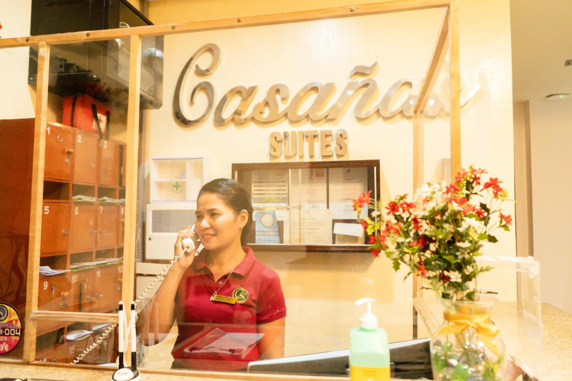 Casanas Suites Puerto Princesa Bagian luar foto