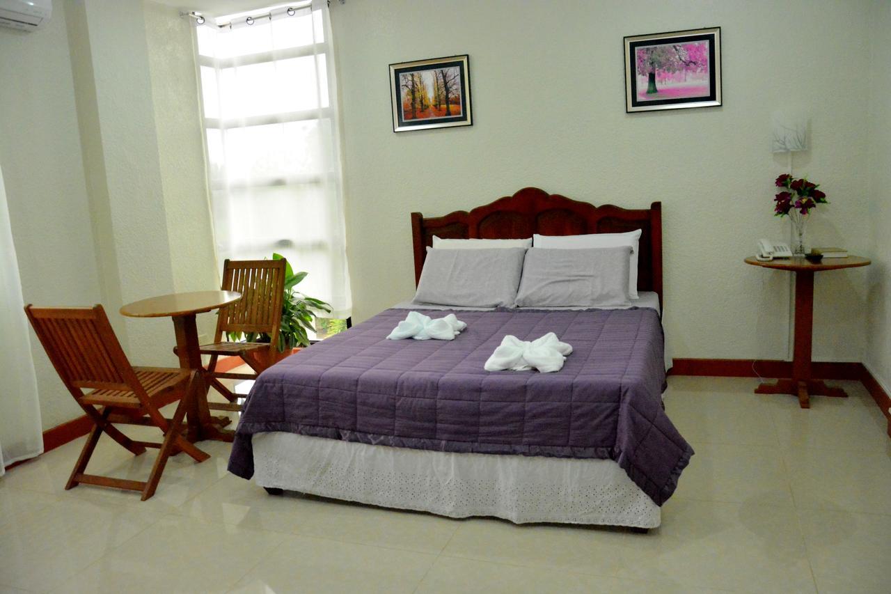 Casanas Suites Puerto Princesa Bagian luar foto